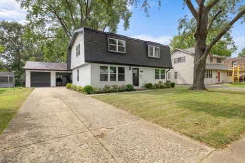 Tiny photo for 3703 Bluebird Lane, Rolling Meadows, IL 60008 (MLS # 12754737)