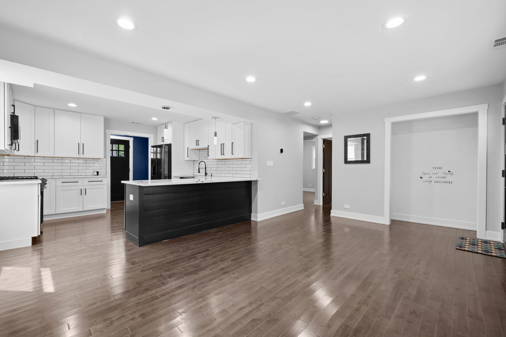 3703 Bluebird Lane