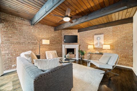 Tiny photo for 2735 N Mildred Avenue #2, Chicago, IL 60614 (MLS # 12674597)