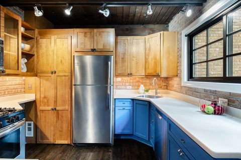 Tiny photo for 2735 N Mildred Avenue #2, Chicago, IL 60614 (MLS # 12674597)