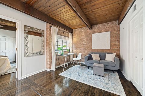 Tiny photo for 2735 N Mildred Avenue #2, Chicago, IL 60614 (MLS # 12674597)