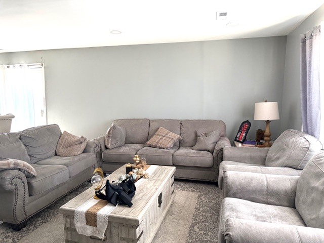 10309 Parkside Avenue