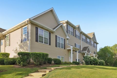 Tiny photo for 1475 W Sedgewood Court, Round Lake, IL 60073 (MLS # 12520232)