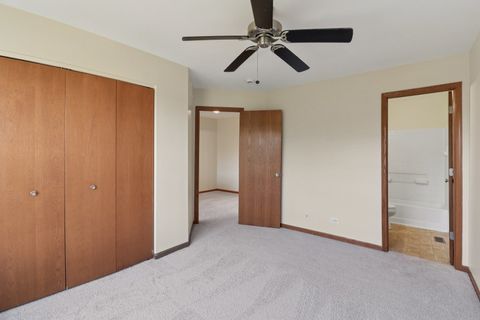 Tiny photo for 1475 W Sedgewood Court, Round Lake, IL 60073 (MLS # 12520232)