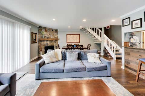 Tiny photo for 1711 Vermont Drive, Elk Grove Village, IL 60007 (MLS # 12727860)