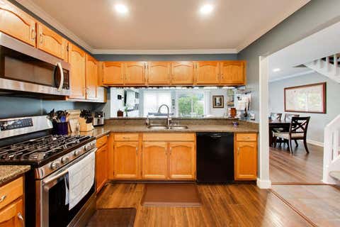 Tiny photo for 1711 Vermont Drive, Elk Grove Village, IL 60007 (MLS # 12727860)