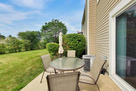 Tiny photo for 1711 Vermont Drive, Elk Grove Village, IL 60007 (MLS # 12727860)