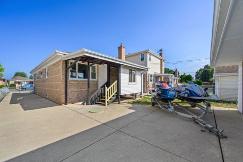 A home in Norridge