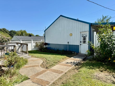 Tiny photo for 516 W 20th Street, Metropolis, IL 62960 (MLS # 12759356)