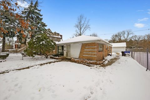 Tiny photo for 7006 S Woodlawn Avenue, Chicago, IL 60637 (MLS # 12523207)
