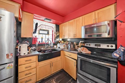Tiny photo for 7006 S Woodlawn Avenue, Chicago, IL 60637 (MLS # 12523207)