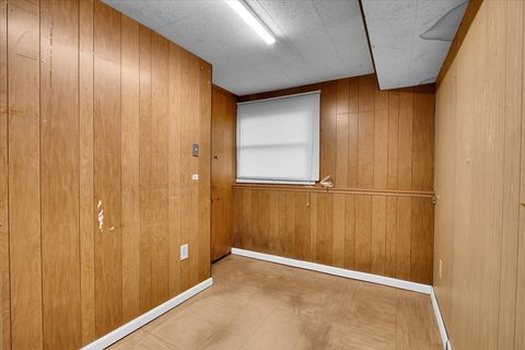 Tiny photo for 426 Thunderbird Trail, Carol Stream, IL 60188 (MLS # 12526304)