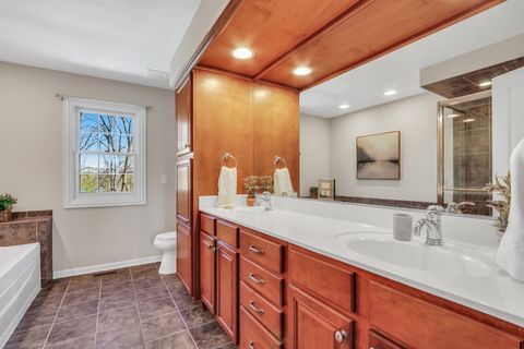 Tiny photo for 2890 TRAIL CREST Lane, Lindenhurst, IL 60046 (MLS # 12632531)