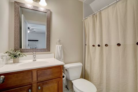 Tiny photo for 2890 TRAIL CREST Lane, Lindenhurst, IL 60046 (MLS # 12632531)