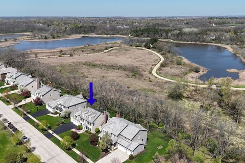 Tiny photo for 2890 TRAIL CREST Lane, Lindenhurst, IL 60046 (MLS # 12632531)
