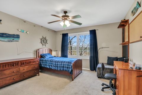 Tiny photo for 2890 TRAIL CREST Lane, Lindenhurst, IL 60046 (MLS # 12632531)