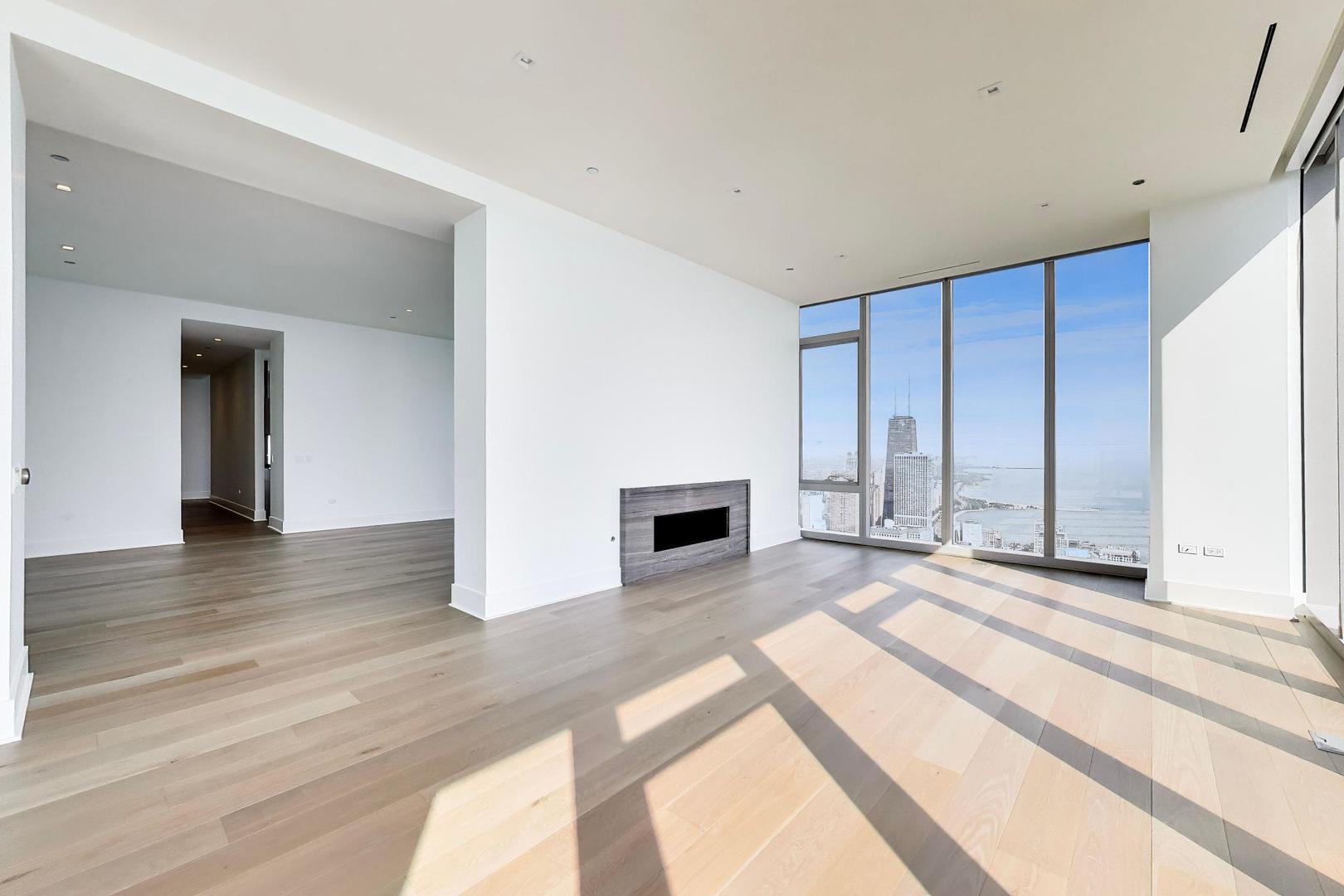 363 E Wacker Drive 7301