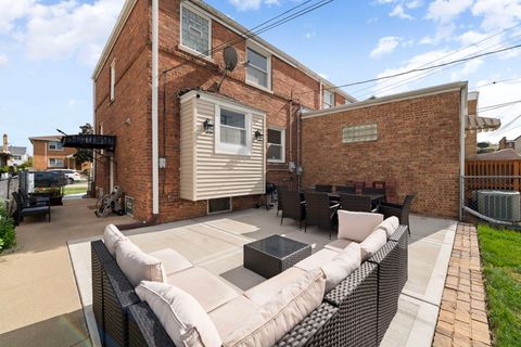 Tiny photo for 1514 N 22nd Avenue, Melrose Park, IL 60160 (MLS # 12495924)