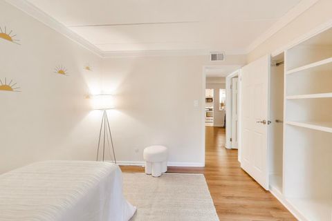 Tiny photo for 6443 Clarendon Hills Road #100d, Willowbrook, IL 60527 (MLS # 12493234)