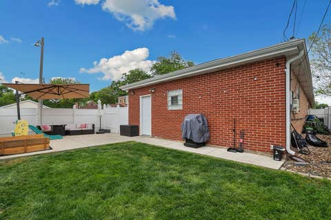 Tiny photo for 8900 S Utica Avenue, Evergreen Park, IL 60805 (MLS # 12712594)