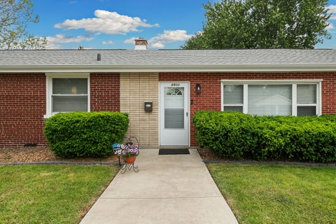 Tiny photo for 8900 S Utica Avenue, Evergreen Park, IL 60805 (MLS # 12712594)