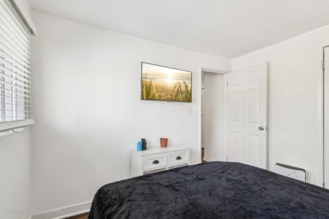 Tiny photo for 122 W HELEN Road, Palatine, IL 60067 (MLS # 12557289)