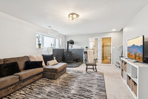 Tiny photo for 122 W HELEN Road, Palatine, IL 60067 (MLS # 12557289)