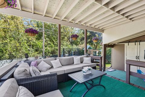 Tiny photo for 122 W HELEN Road, Palatine, IL 60067 (MLS # 12557289)