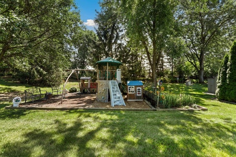 Tiny photo for 3S631 West Avenue, Warrenville, IL 60555 (MLS # 12718720)
