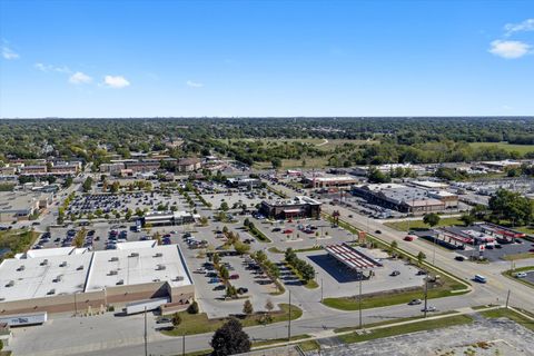 Tiny photo for 11001 Deblin Lane #203, Oak Lawn, IL 60453 (MLS # 12532755)