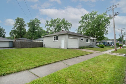 Tiny photo for 17903 Park Avenue, Lansing, IL 60438 (MLS # 12748366)