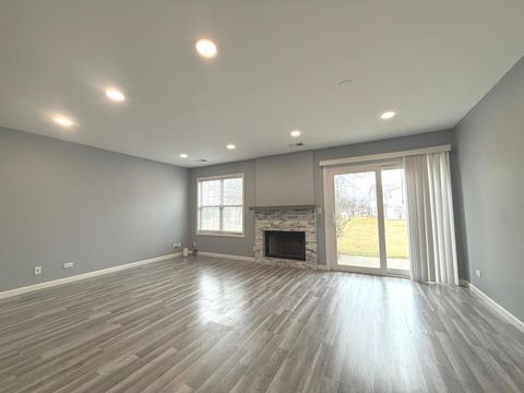 Tiny photo for 274 Sheffield Drive #274, Schaumburg, IL 60194 (MLS # 12632550)