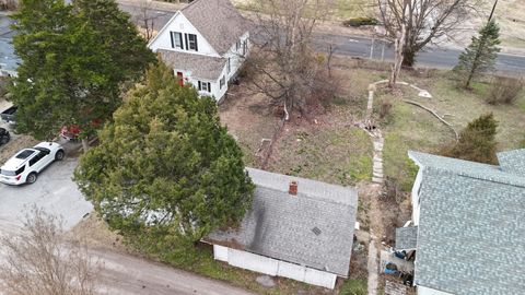 Tiny photo for 506 S 20TH Street, Murphysboro, IL 62966 (MLS # EB460292)