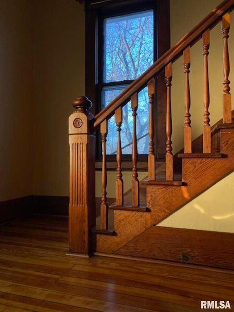 Tiny photo for 506 S 20TH Street, Murphysboro, IL 62966 (MLS # EB460292)