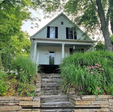 Tiny photo for 506 S 20TH Street, Murphysboro, IL 62966 (MLS # EB460292)