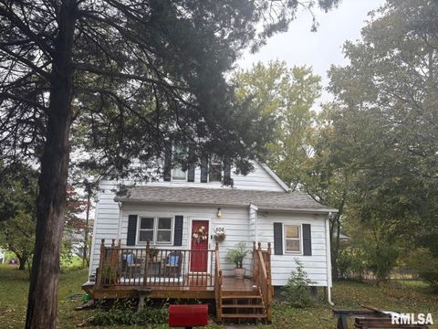 Tiny photo for 506 S 20TH Street, Murphysboro, IL 62966 (MLS # EB460292)