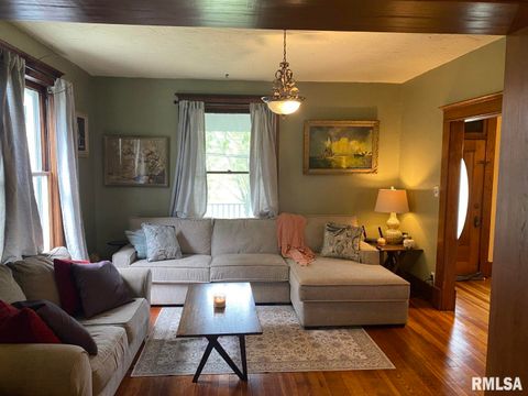 Tiny photo for 506 S 20TH Street, Murphysboro, IL 62966 (MLS # EB460292)