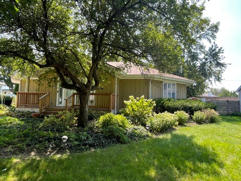 Tiny photo for 464 S Madison Street, Oswego, IL 60543 (MLS # 12756226)