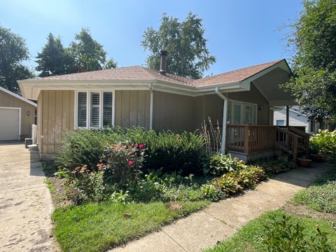 Tiny photo for 464 S Madison Street, Oswego, IL 60543 (MLS # 12756226)