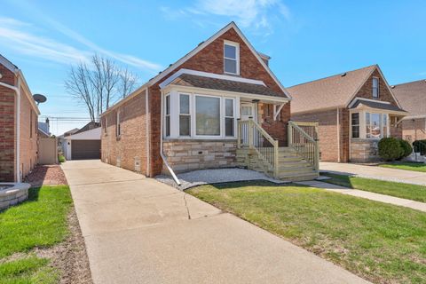 Photo of 2825 W 84 Place, Chicago, IL 60652 (MLS # 12613180)