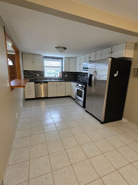 Tiny photo for 426 W Arlington Lane, Crete, IL 60417 (MLS # 12525821)