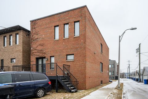 Tiny photo for 2833 S Broad Street, Chicago, IL 60608 (MLS # 11968360)