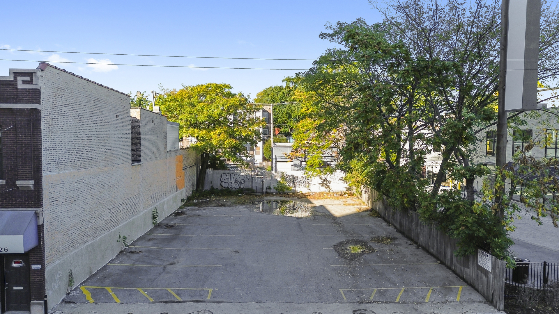 5828 N Broadway Street, Chicago, IL, 60660 1 5828 N Broadway Street