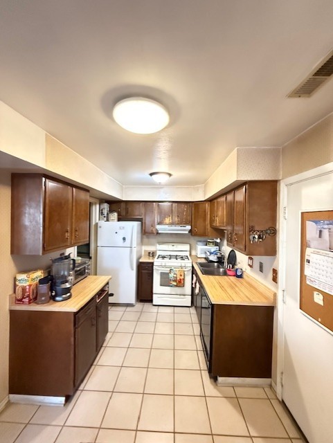 1795 MARQUETTE Lane