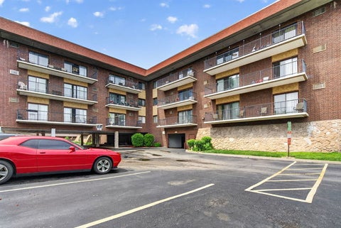 Photo of 9540 Mayfield Avenue #S307, Oak Lawn, IL 60453 (MLS # 12744247)