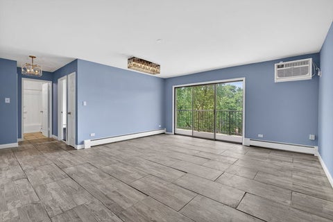 Tiny photo for 9540 Mayfield Avenue #S307, Oak Lawn, IL 60453 (MLS # 12744247)