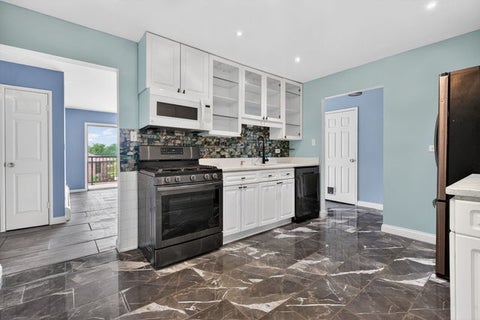 Tiny photo for 9540 Mayfield Avenue #S307, Oak Lawn, IL 60453 (MLS # 12744247)