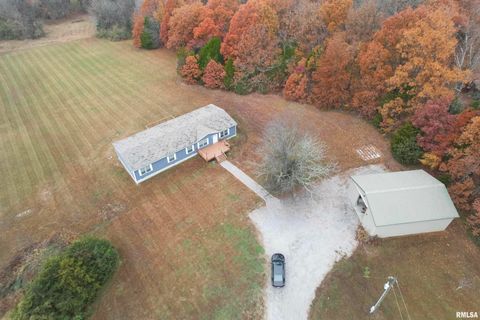 Photo of 890 Gilead Church Road, Vienna, IL 62995 (MLS # EB460557)