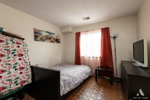 Tiny photo for 6550 N CALIFORNIA Avenue #302, Chicago, IL 60645 (MLS # 12561484)