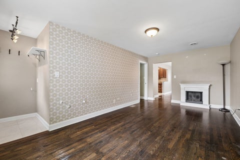 Tiny photo for 241 W Quincy Street, Westmont, IL 60559 (MLS # 12753171)